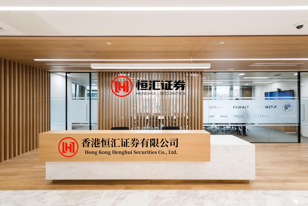 金御优配 中国石化宣布T1000级碳纤维量产：比头发丝细却能拉动10吨卡车的黑黄金